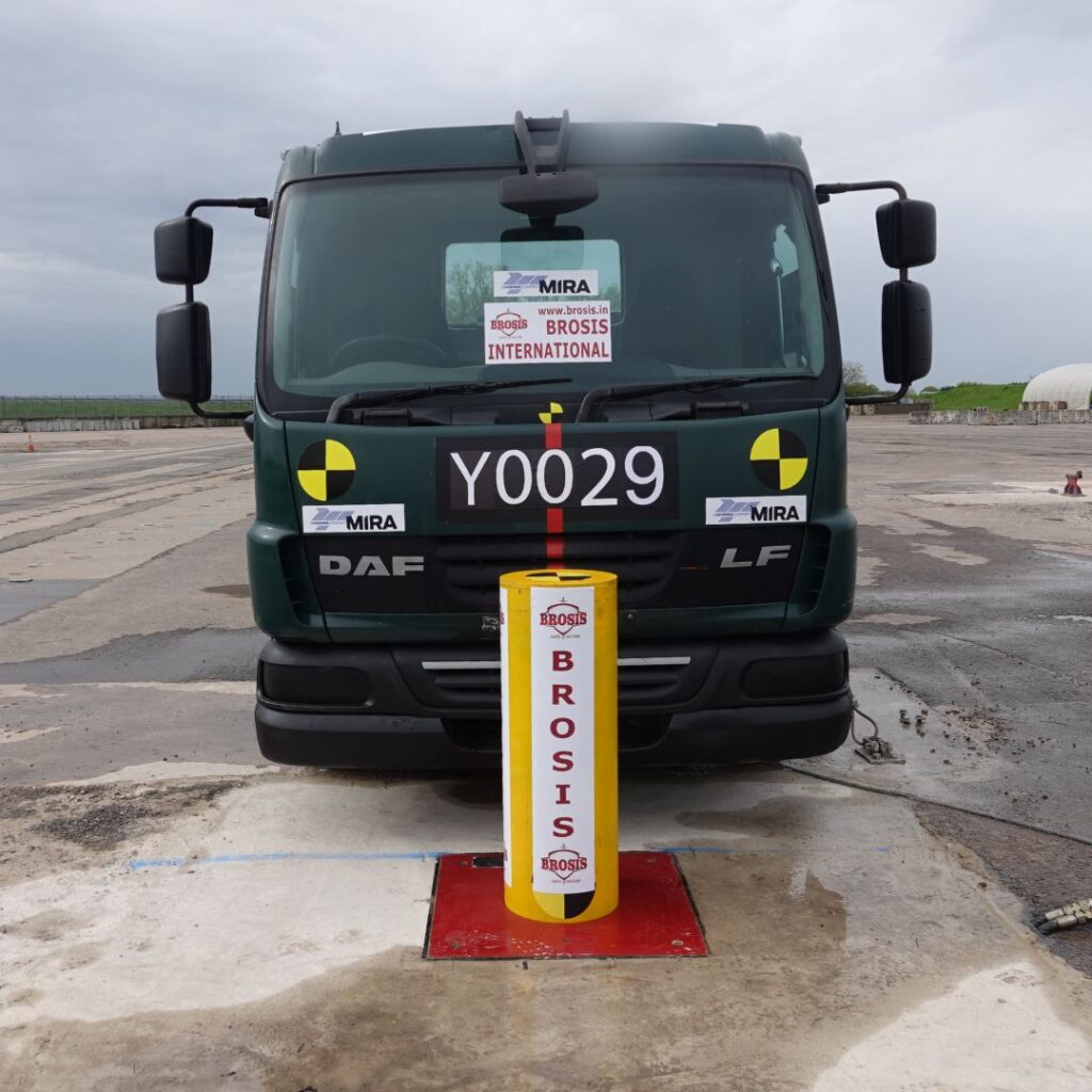 ANTI-RAM / CRASH RATED BOLLARDS